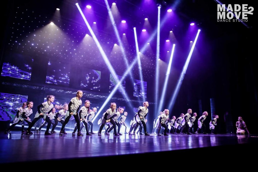 Made2Move dance show Wetteren